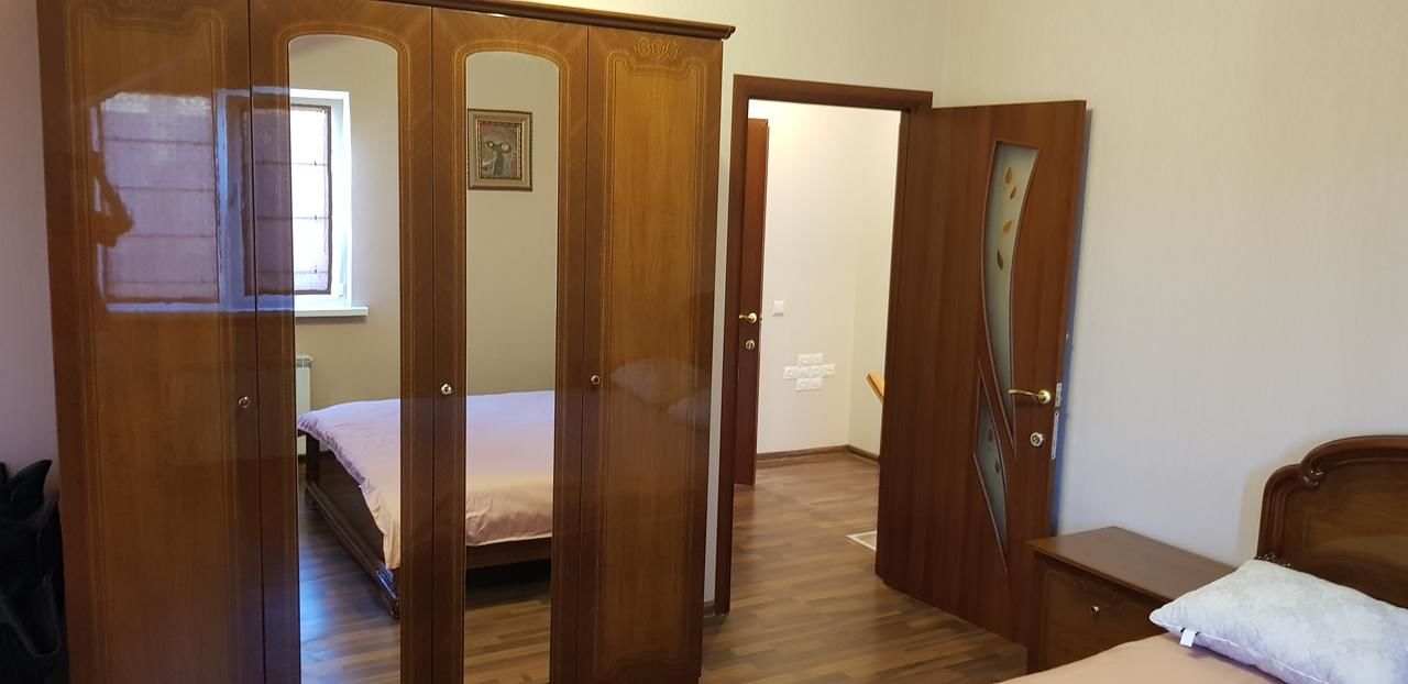 Гостевой дом GoraTwins guest house near Boryspil airport Гора-35